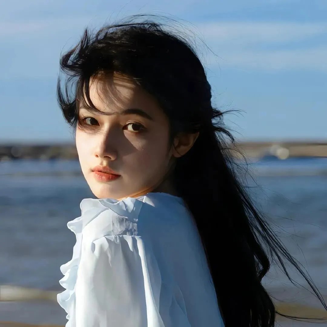 重回校园我赖上高冷校花