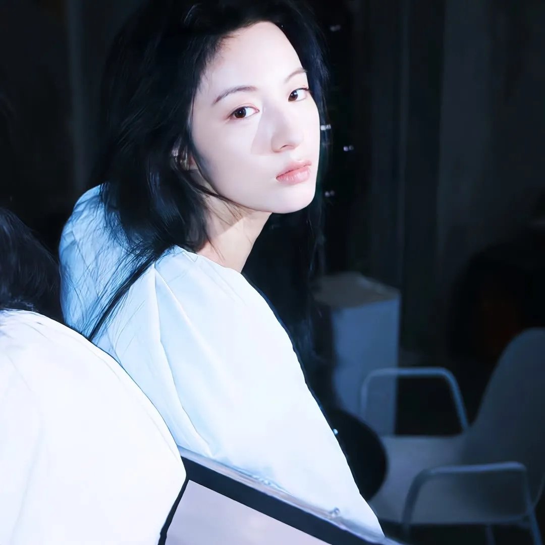 赐予护君女神的祝福